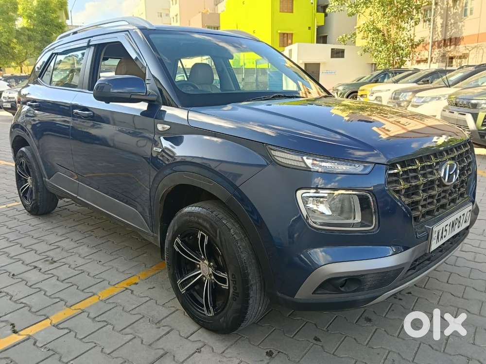 Hyundai Venue 1.0 S (o) Turbo Dct, 2020, Petrol