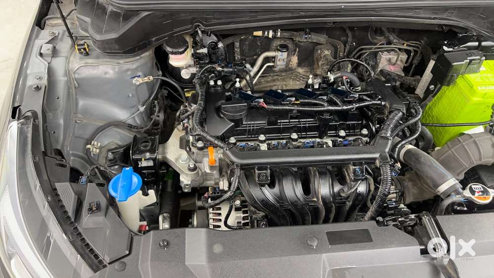 Hyundai New I20 1.2 Asta (o) Ivt, 2023, Petrol