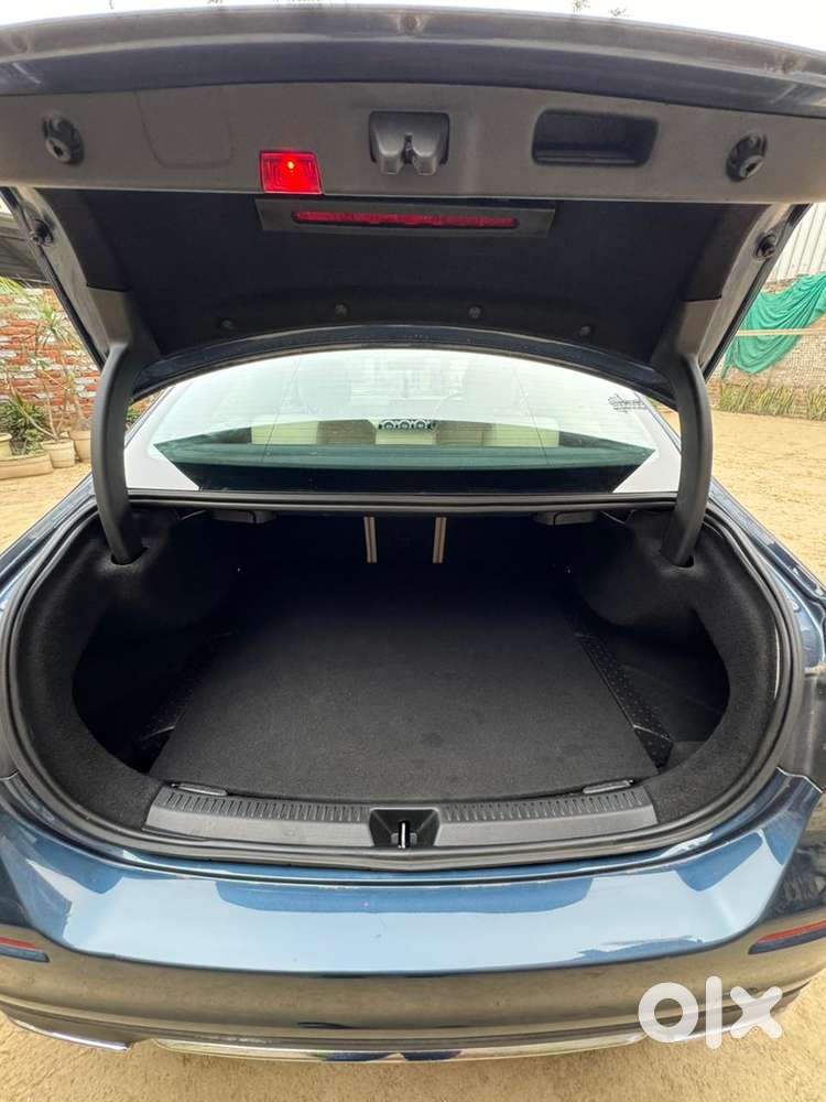 Mercedes-benz A-class Limousine 200, 2021, Petrol