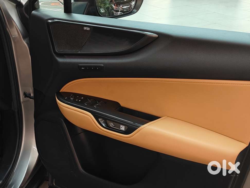 Lexus Nx 350h Luxury, 2023, Petrol
