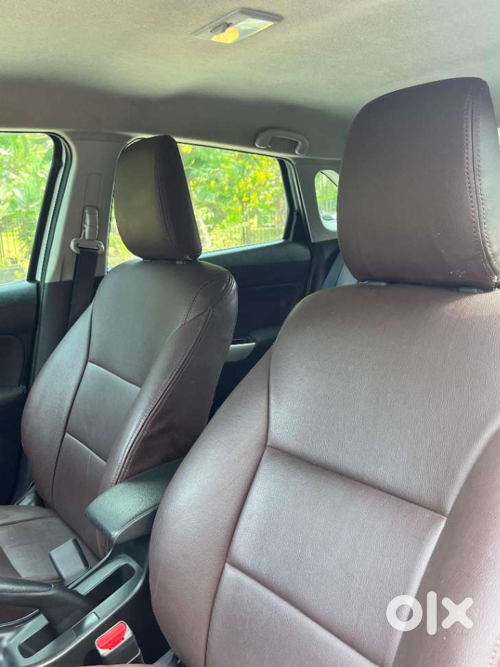 Maruti Suzuki Baleno 1.2 Zeta At, 2019, Petrol