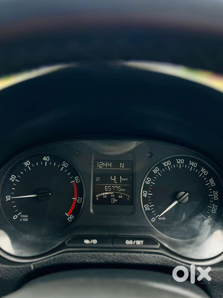 Skoda Rapid 1.6 Mpi At Ambition Plus, 2020, Petrol