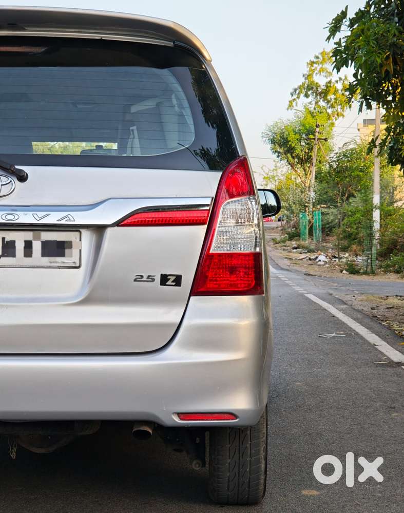 Toyota Innova 2.5 Z Diesel 7 Seater, 2014, Diesel