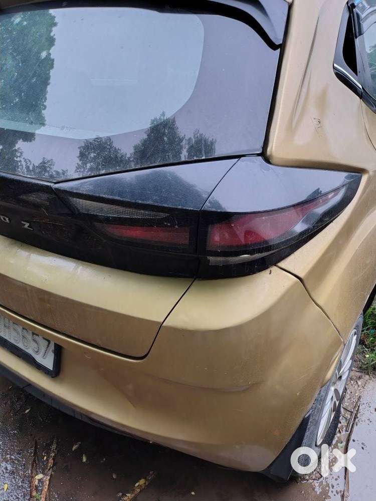 Tata Altroz 1.2 Xe Rhytm Petrol, 2020, Petrol