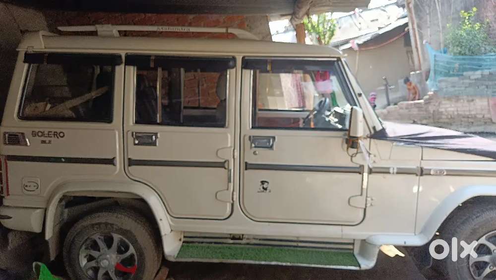 Mahindra Bolero Neo 1.5 2012