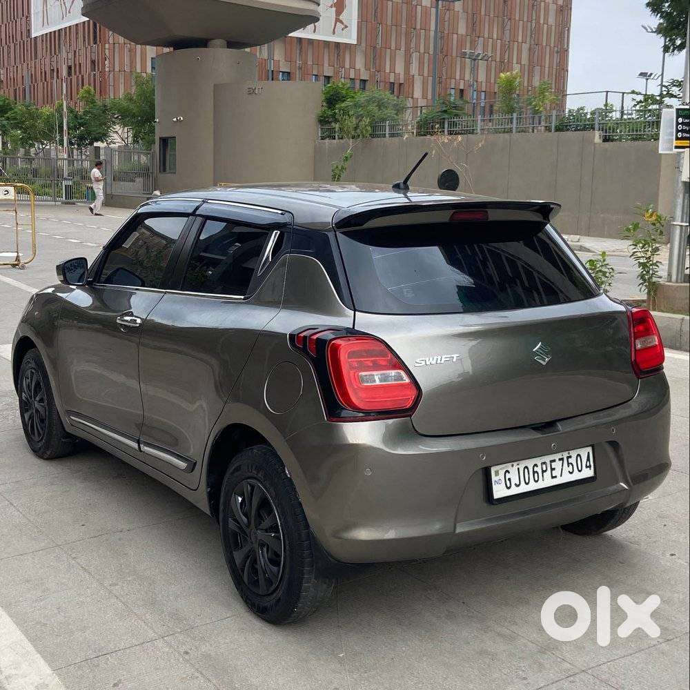 Maruti Suzuki Swift Vxi + Manual, 2021, Petrol