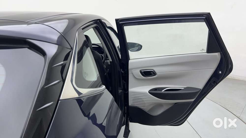 Hyundai New I20 1.2 Asta (o) Ivt, 2023, Petrol