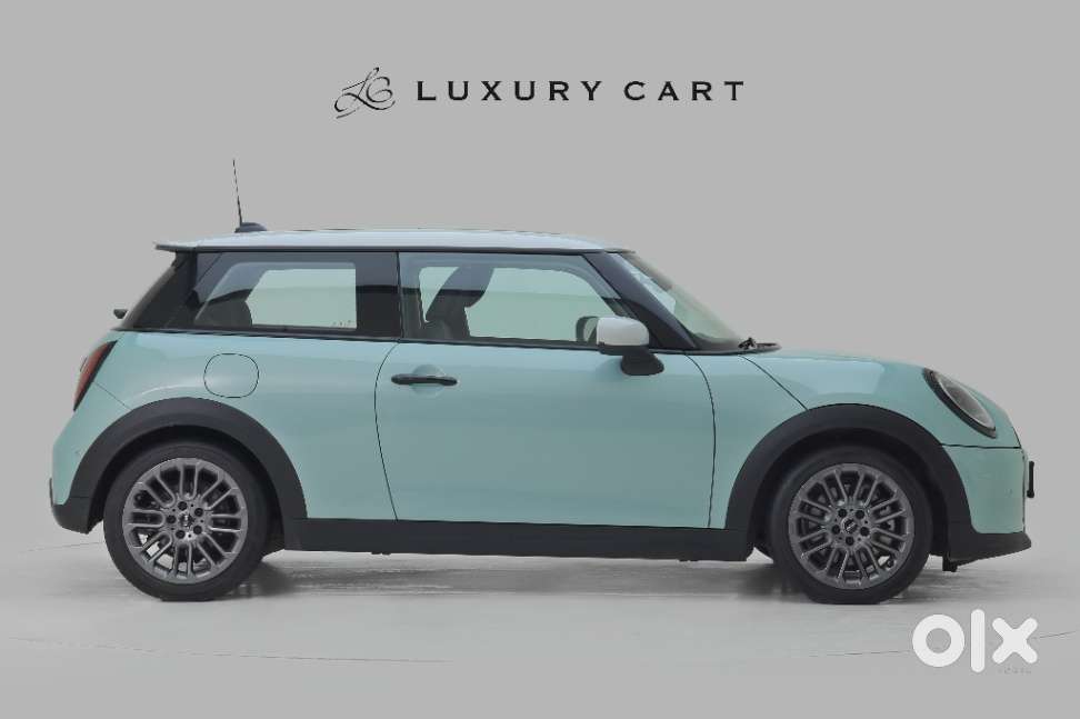 Mini Favoured Pack, 2026, Petrol