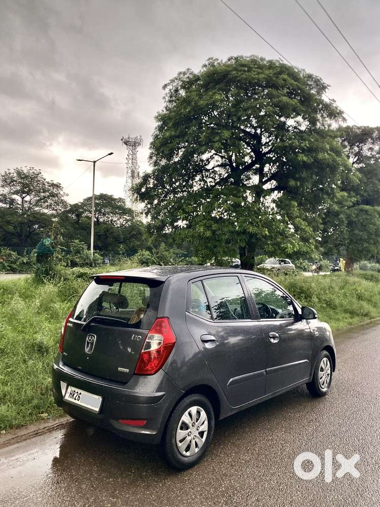 Hyundai I10 Sportz At, 2012, Petrol