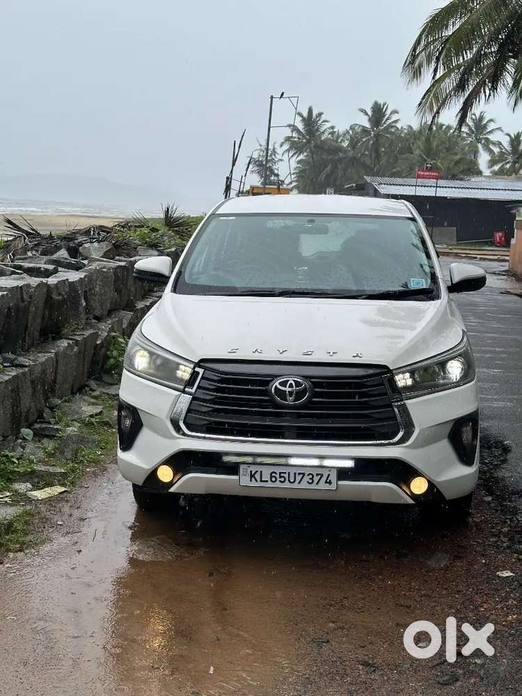 Toyota Innova Crysta 2017 Diesel 2.8 Z