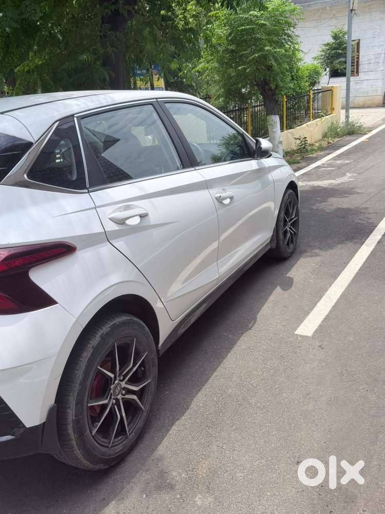Hyundai Petrol Manual 2025