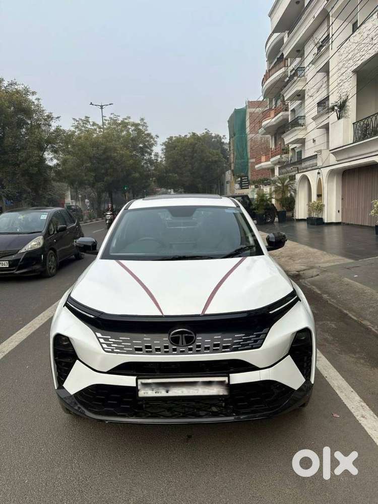 Tata Curvv Creative 1.2 Revotron Petrol 6mt, 2025, Petrol