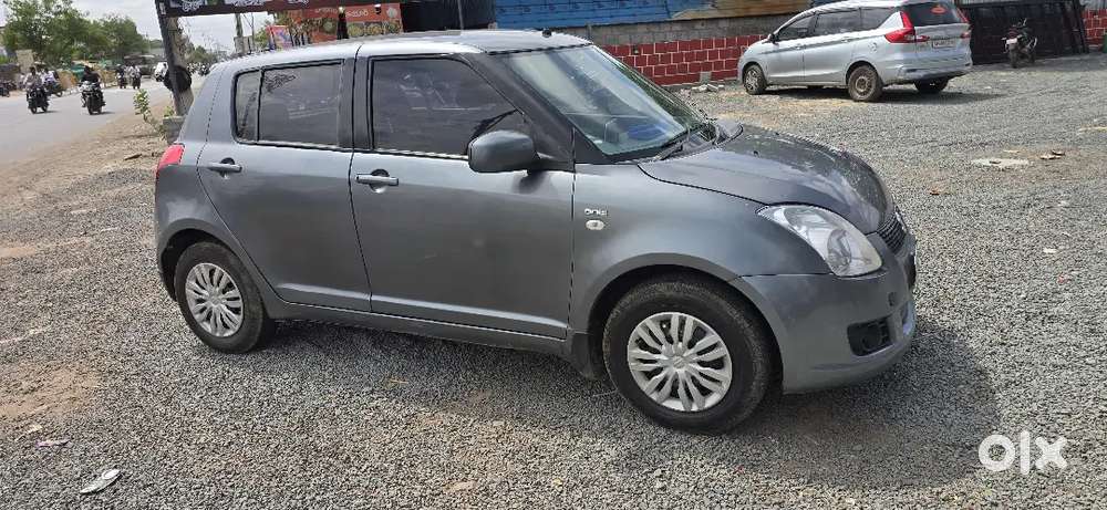 Maruti Suzuki Swift 2010 Diesel 160000 Km Driven