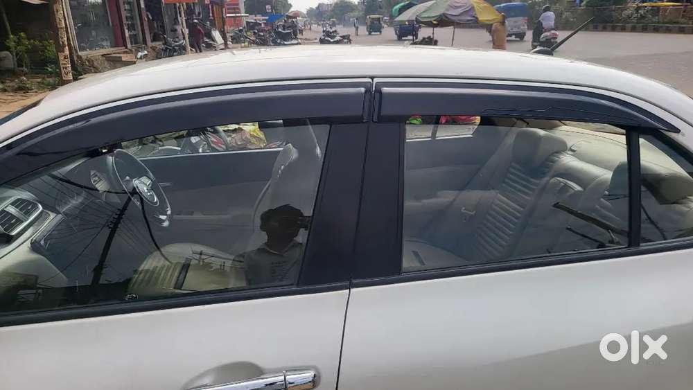 Maruti Suzuki Dzire 2022 Petrol