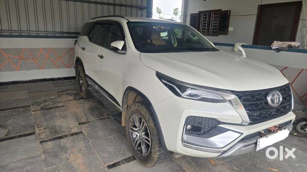 Toyota Fortuner 3.0 4x2 Automatic, 2022, Diesel