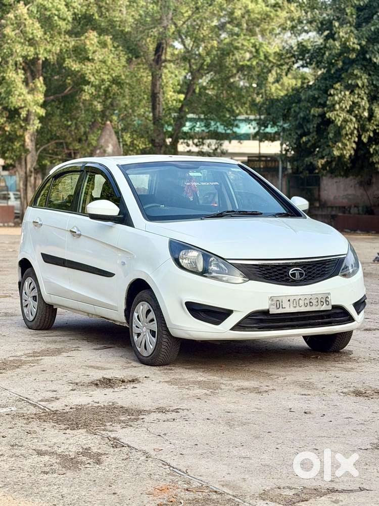 Tata Bolt Revotron Xe, 2015, Petrol