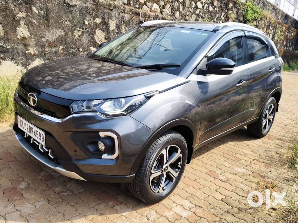 Tata Nexon 1.2 Revotron Xza Plus (o) Amt, 2022, Petrol