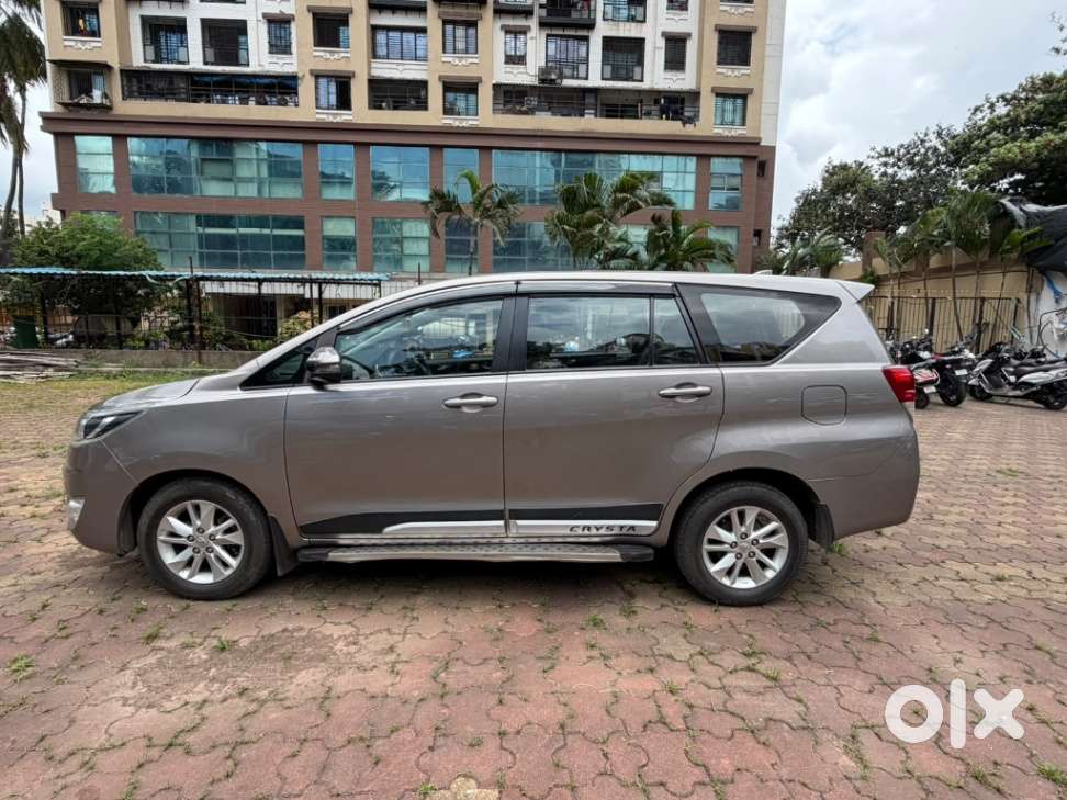 Toyota Innova Crysta 2.7 Gx At, 2020, Diesel