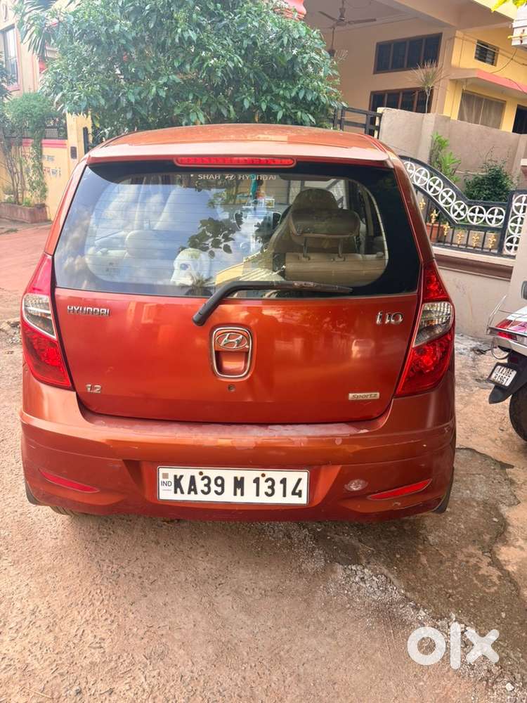Hyundai I10 2011 Km Driven 95000