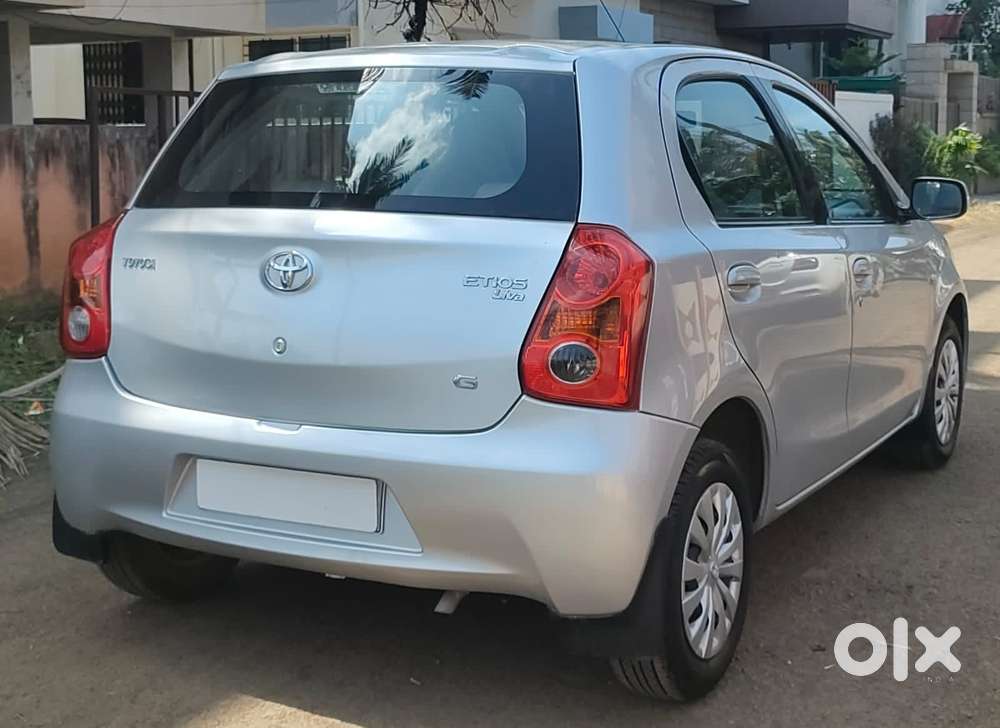 Toyota Etios Liva G, 2011, Petrol