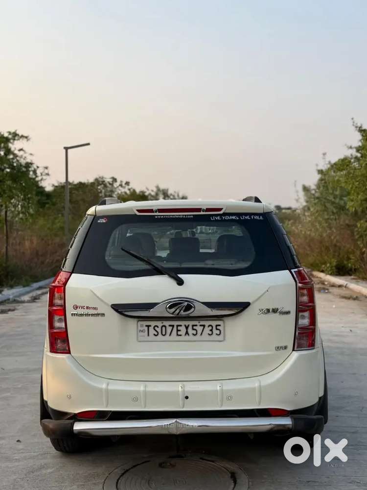 I'm Selling My Mahindra Xuv500 W8
2016 Model In Excellent Condition