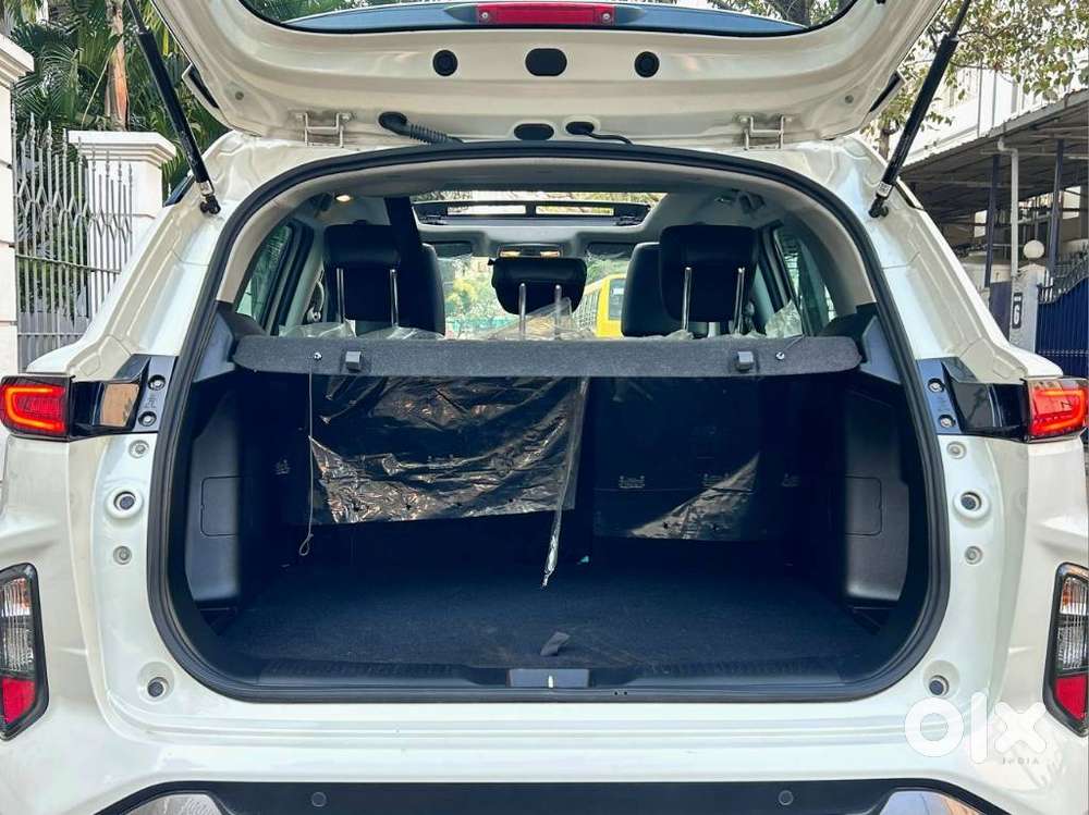 Toyota Urban Cruiser Hyryder 1.5 V Neo Drive At, 2025, Petrol