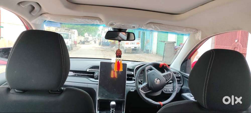 Mg Hector Plus Hybrid 2025