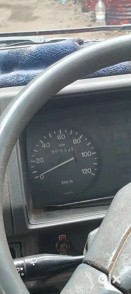 Maruti Suzuki Omni 2005