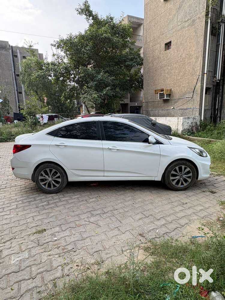 Verna Fluidic Hyundai 2014