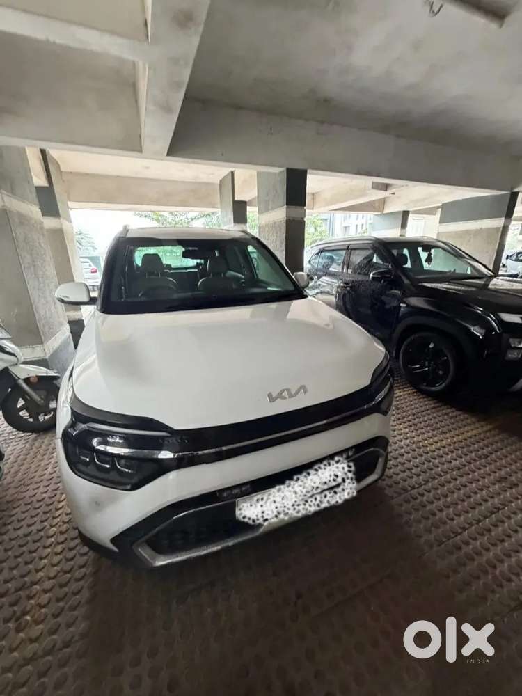 Kia Carens 2022 Diesel 120000 Km Driven