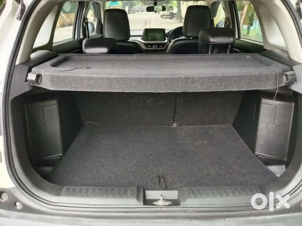 Maruti Suzuki Brezza 2024 Petrol 47000 Km Driven