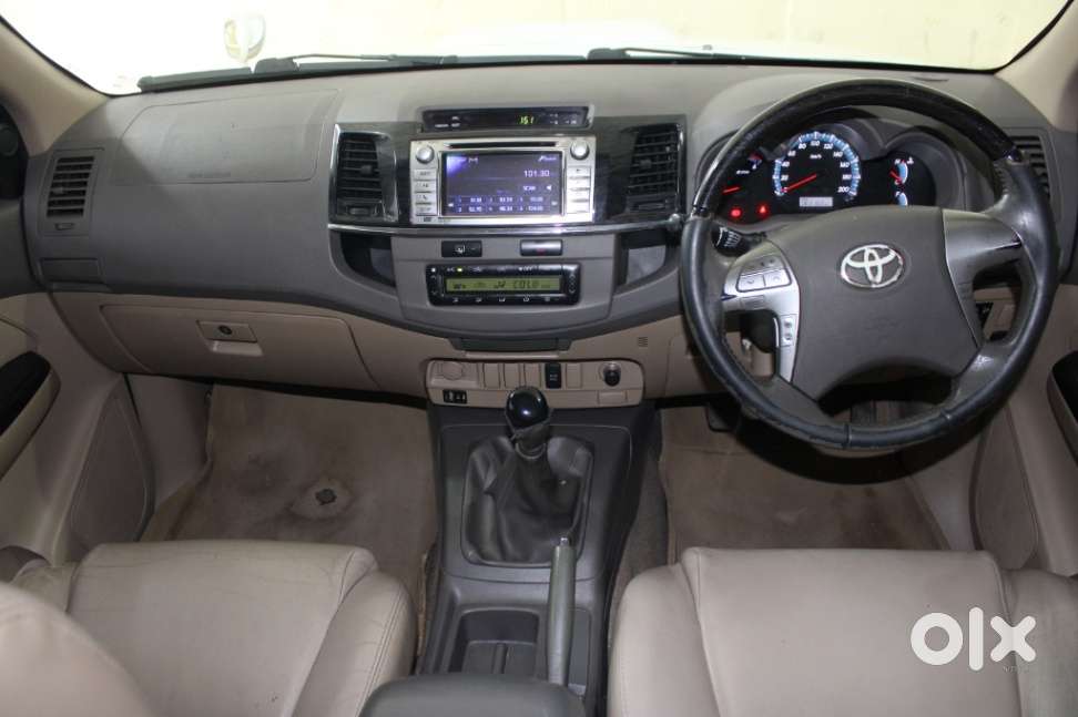 Toyota Fortuner 3.0 4x2 Mt, 2012, Diesel