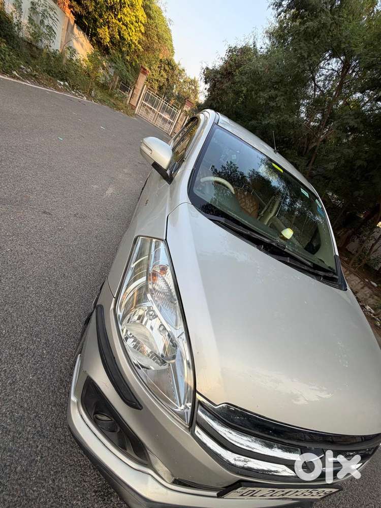 Maruti Suzuki Ertiga 1.4 Vxi Cng Anniversary Edition, 2018, Cng & Hy..