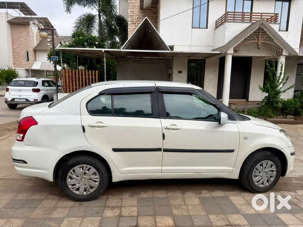 Maruti Suzuki Dzire Cng Car 2011