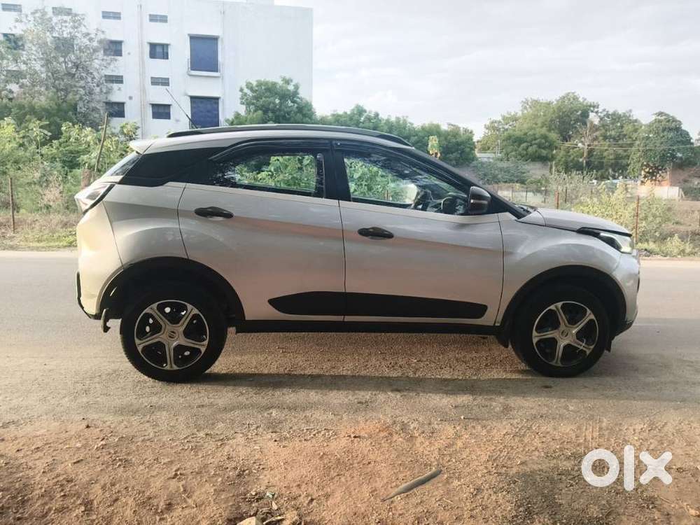 Tata Nexon 1.5 Revotorq Xm, 2021, Diesel