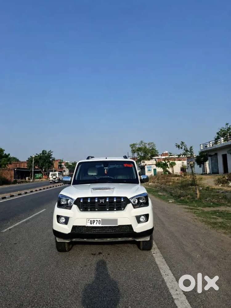 Mahindra Scorpio S10  Diesel 2017 Model.