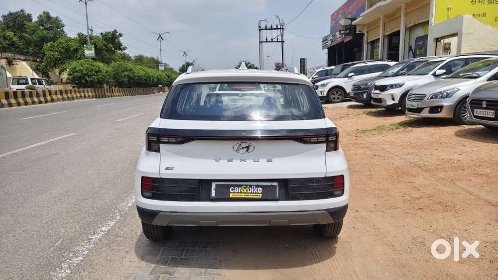 Hyundai Venue Sx, 2024, Petrol