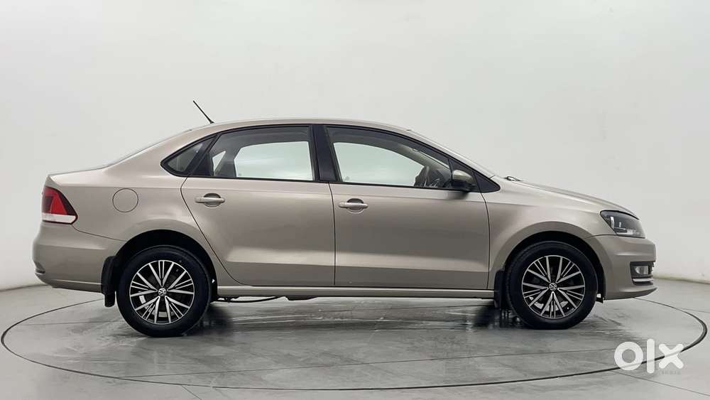 Volkswagen Vento 1.6 Highline, 2019, Petrol
