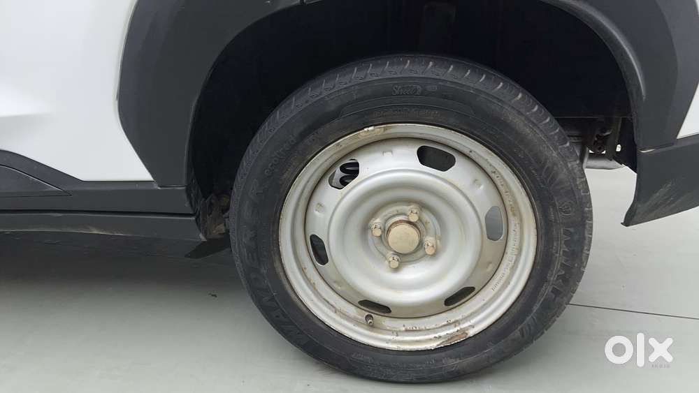 Nissan Magnite 1.0 Xe, 2023, Petrol