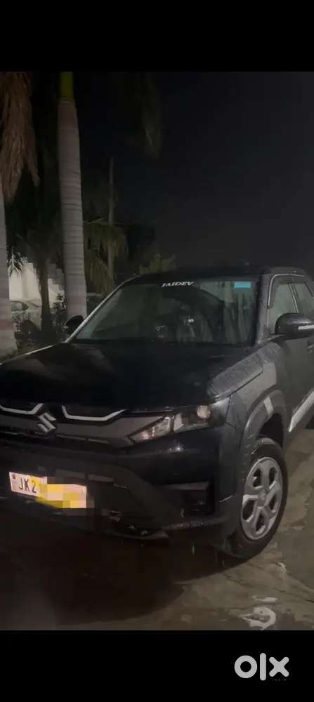 Maruti Brezza Vxi 2025