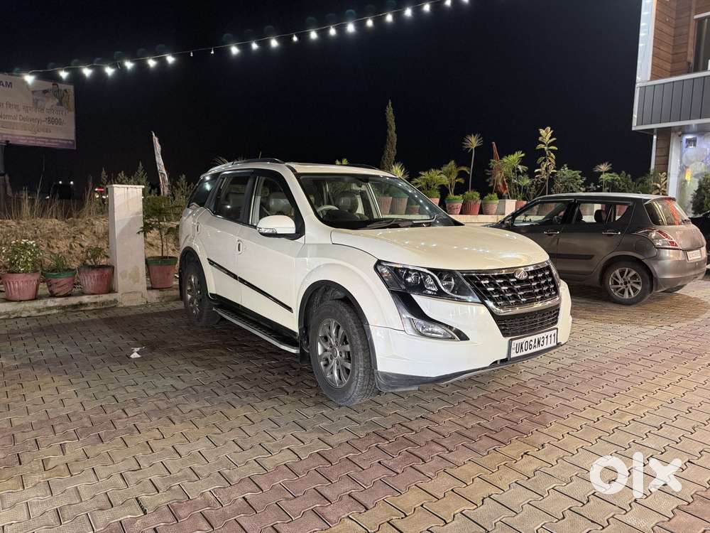 Mahindra Xuv500 2.2 W10 Sportz Edition Mt, 2017, Diesel