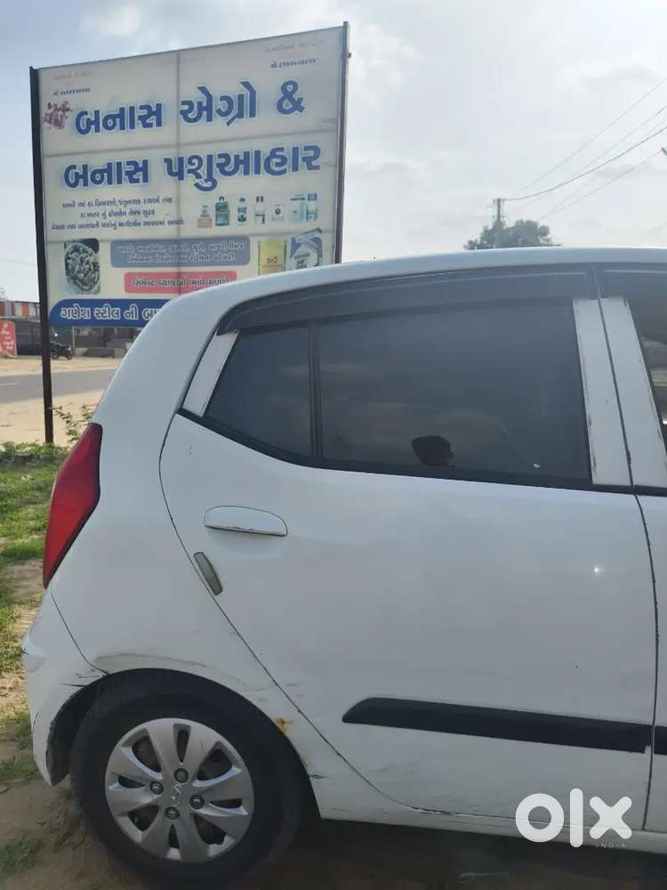 Hyundai I10 Magna 2010 Car