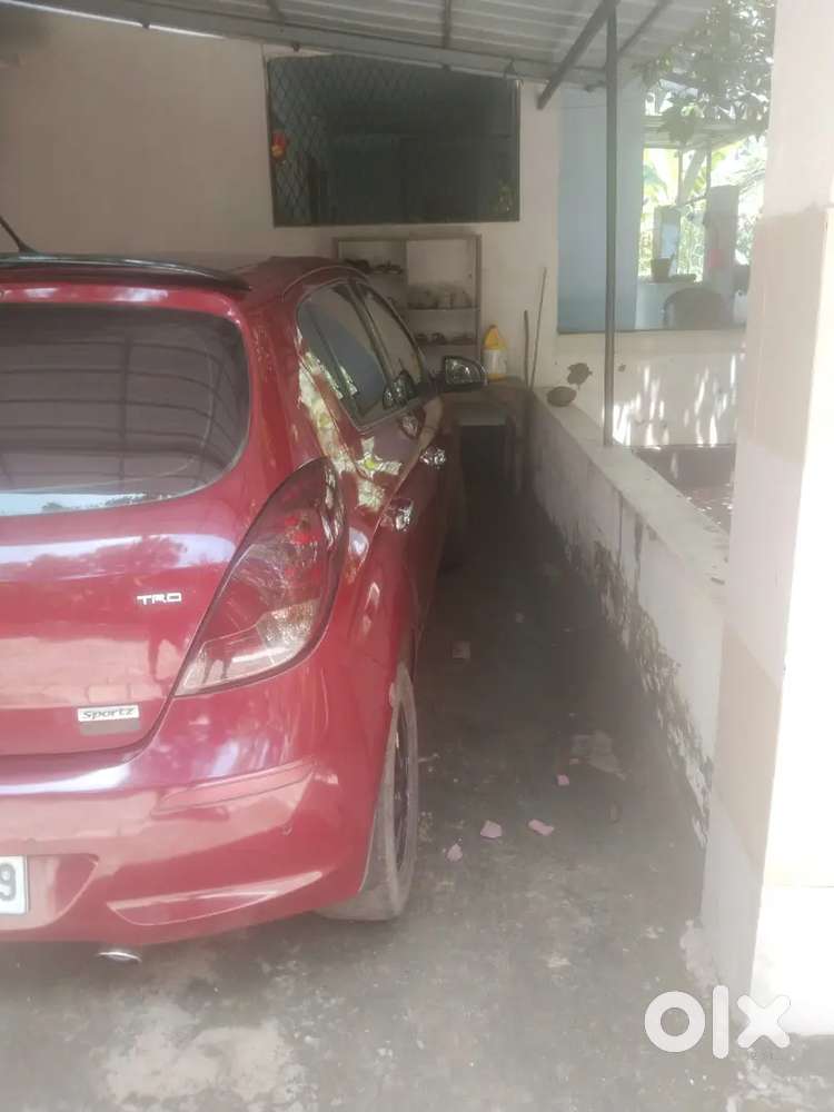 Hyundai I20 Sportz At 2013 Model