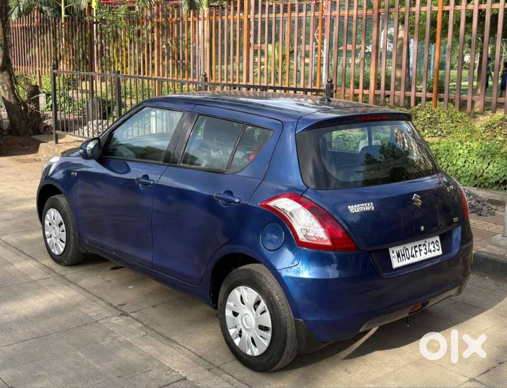 Maruti Suzuki Swift Vxi + Manual, 2012, Petrol