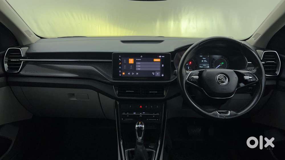 Skoda Kushaq 1.5 Tsi Style, 2022, Petrol