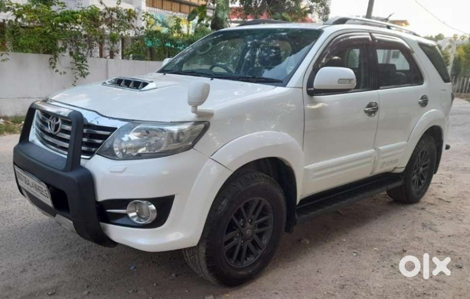 Toyota Fortuner 2011-2016 4x4 At, 2015, Diesel
