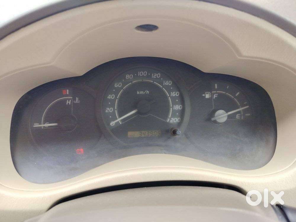 Toyota Innova 2.5 G (diesel) 8 Seater, 2006, Diesel
