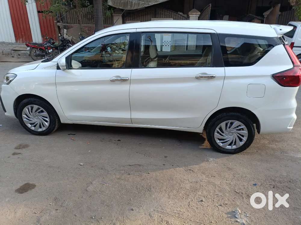 Maruti Suzuki Ertiga 2022 Cng & Hybrids 250000 Km Driven
