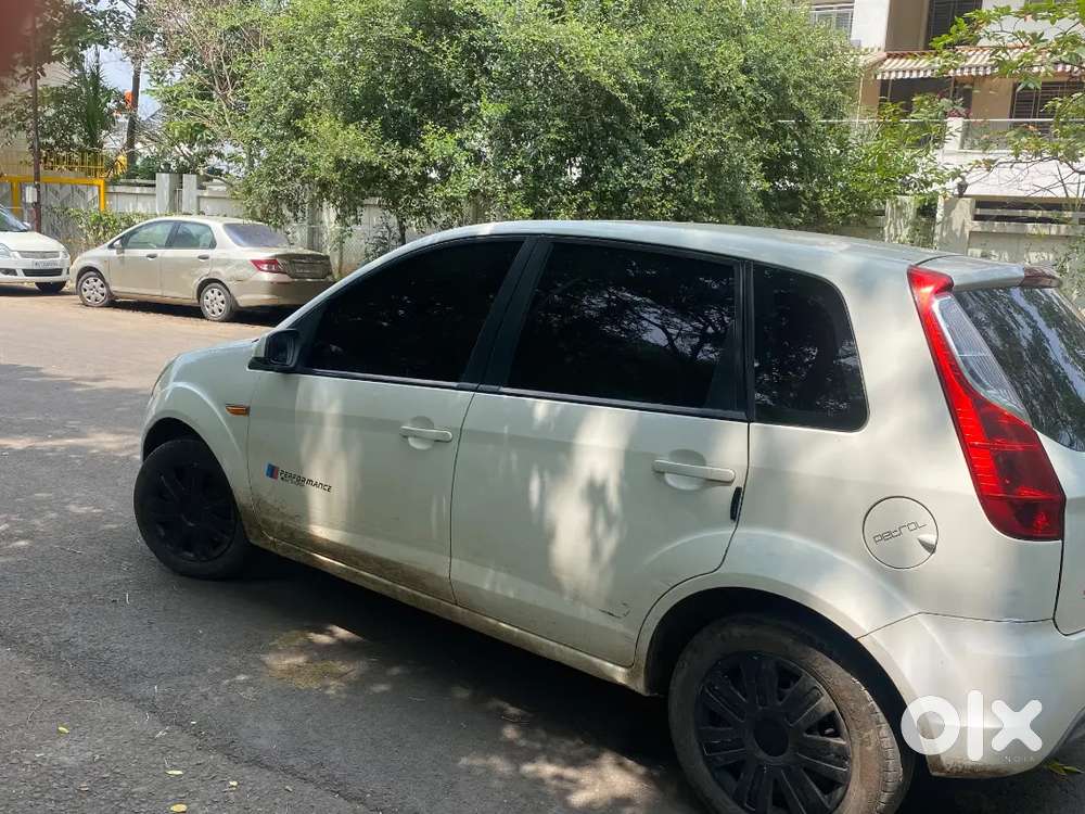 Ford Figo 2013 Petrol Manual