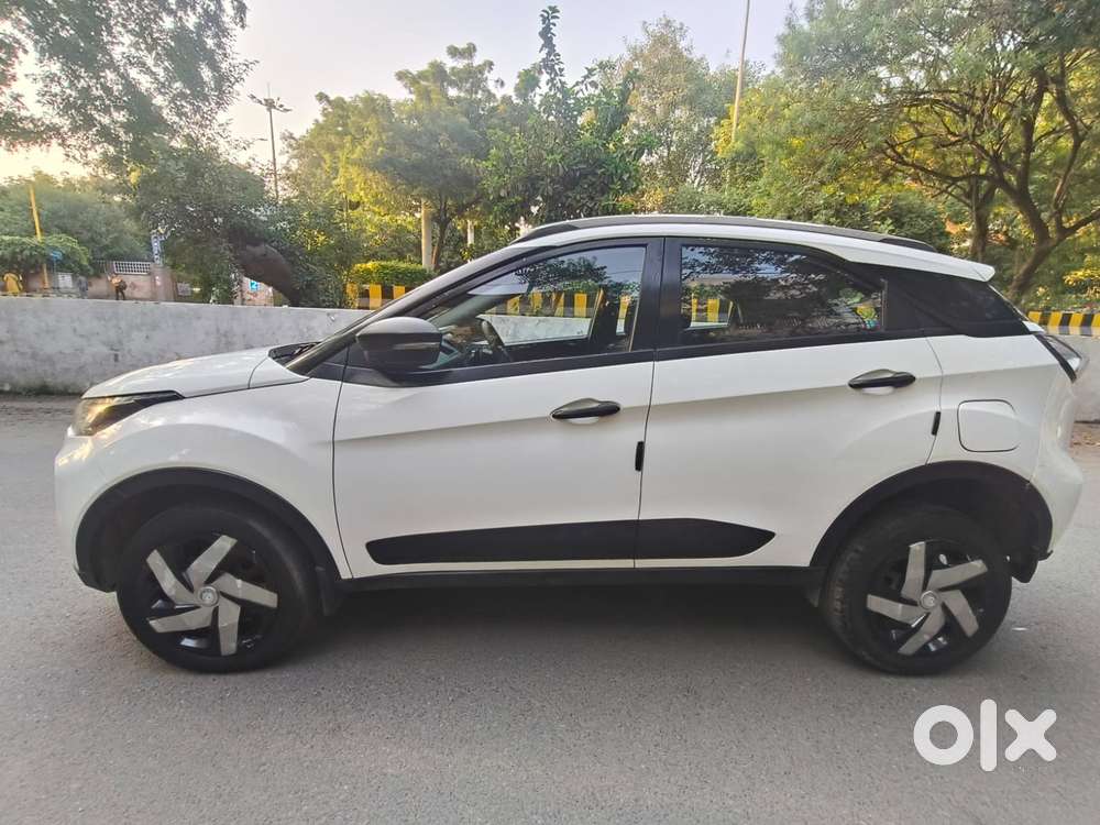 Tata Nexon 1.5 Revotorq Xm (s), 2022, Diesel